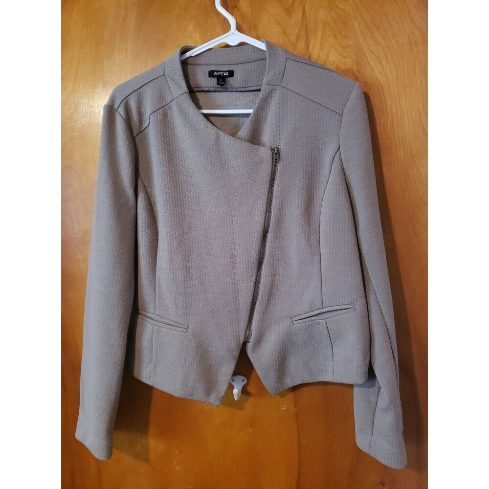 WOMAN'S CAUSAL BLAZER JACKET BY:APT9 SIZE: LARGE*NEW WITHOUT TAGS*